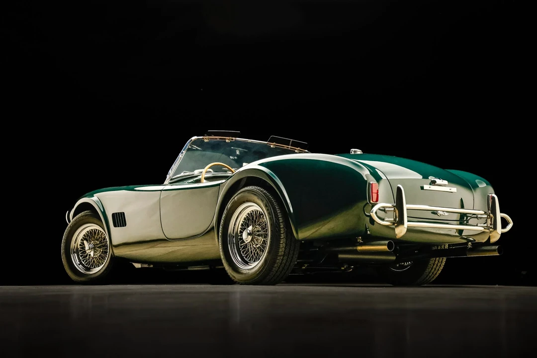 Shelby Cobra Replica - Image 21 of 31