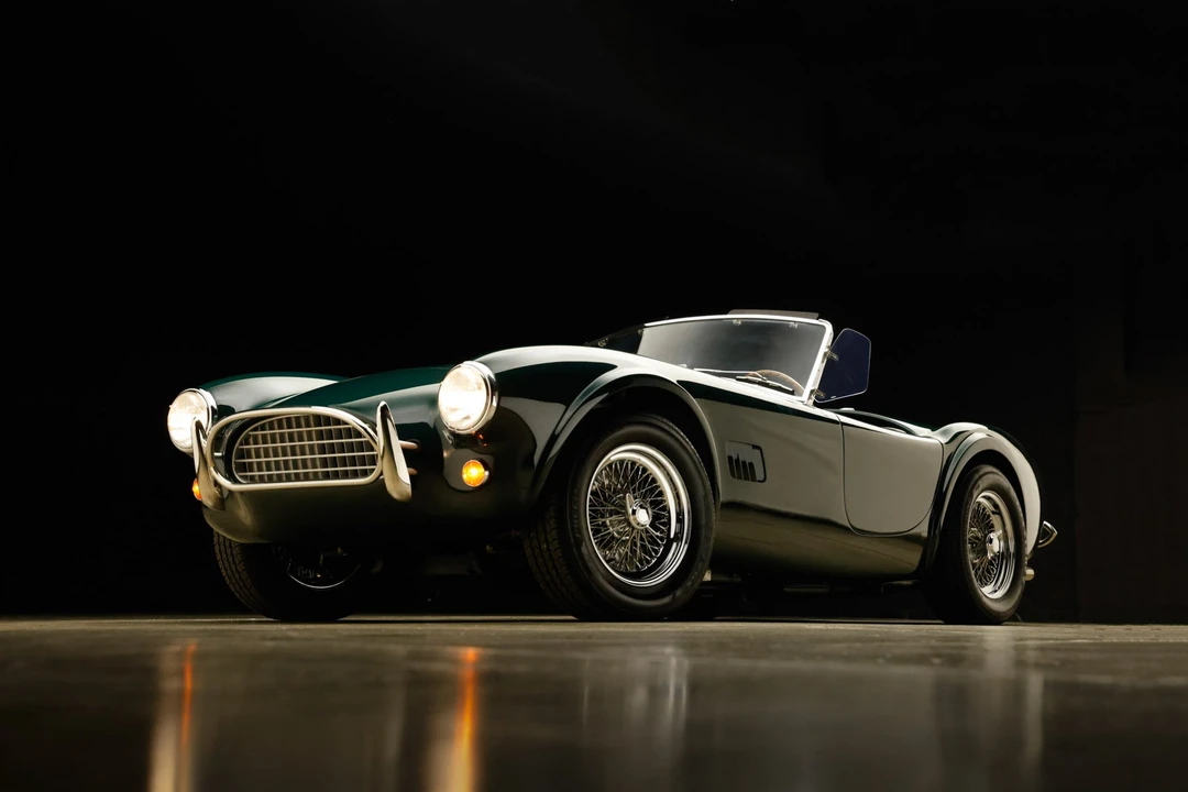 Shelby Cobra Replica - Image 3 of 31