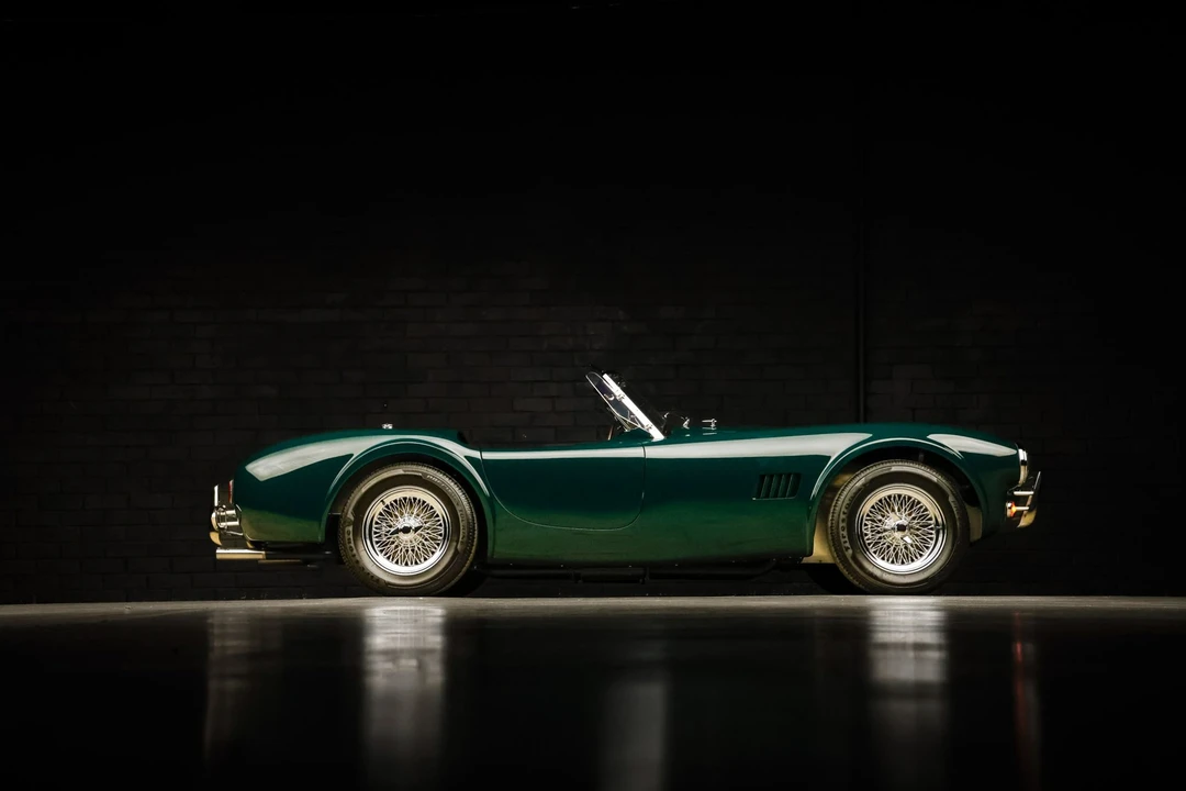 Shelby Cobra Replica - Image 13 of 31