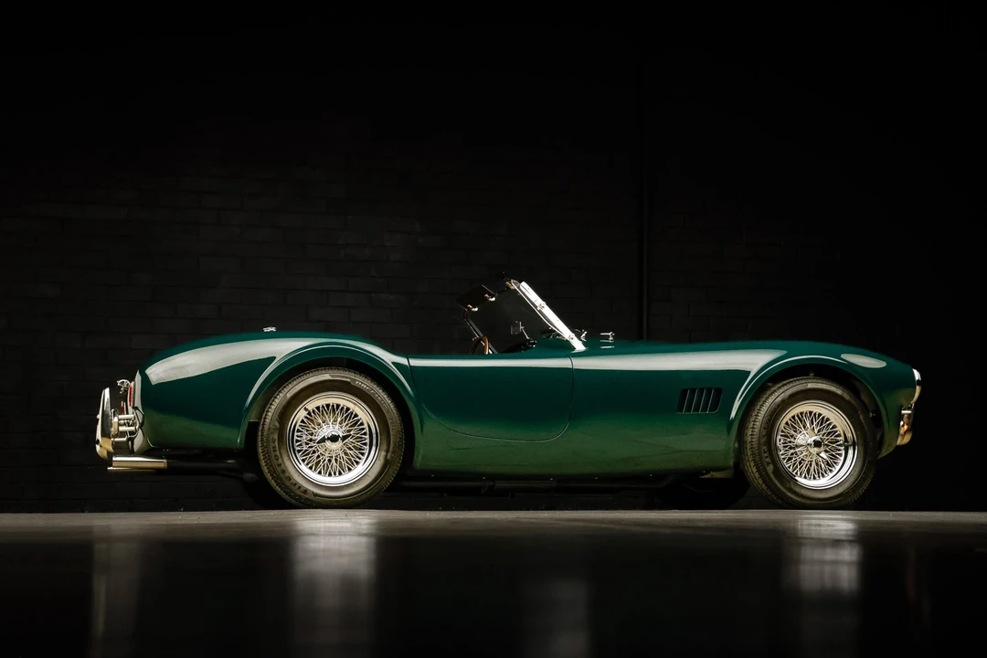 Shelby Cobra Replica - Image 14 of 31