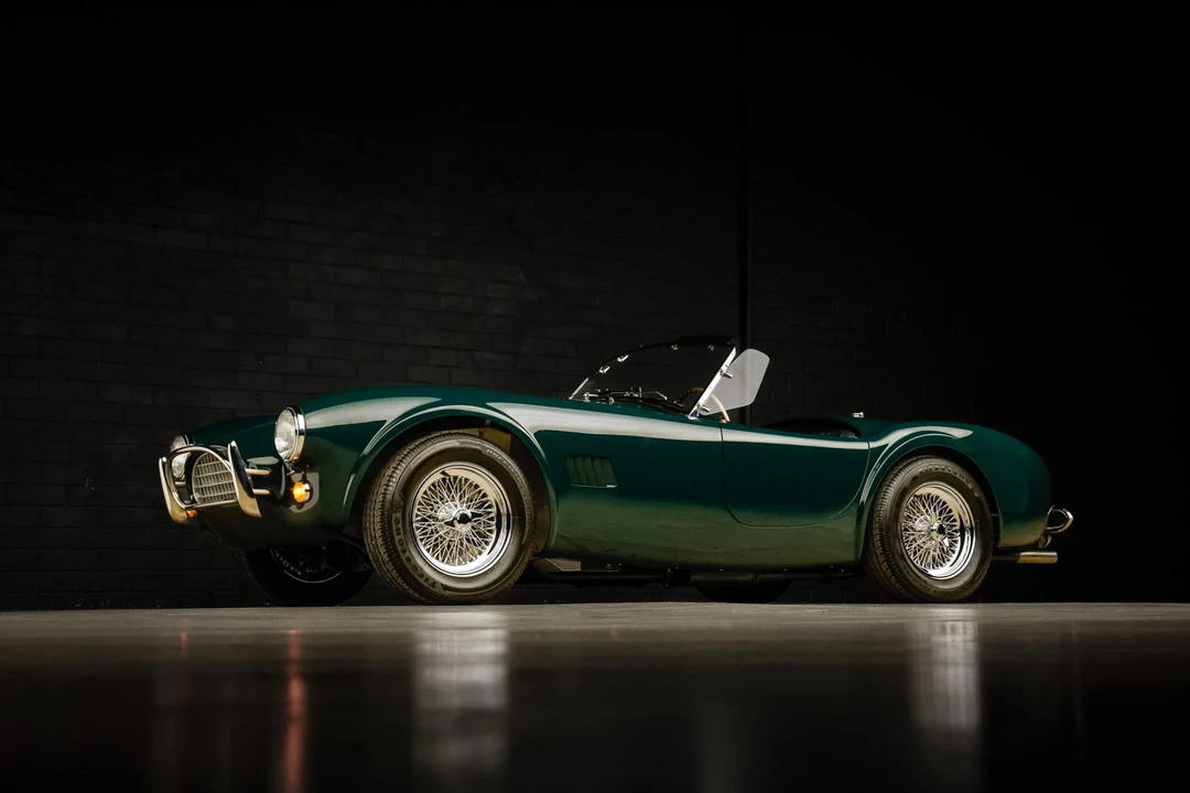Shelby Cobra Replica - Image 27 of 31