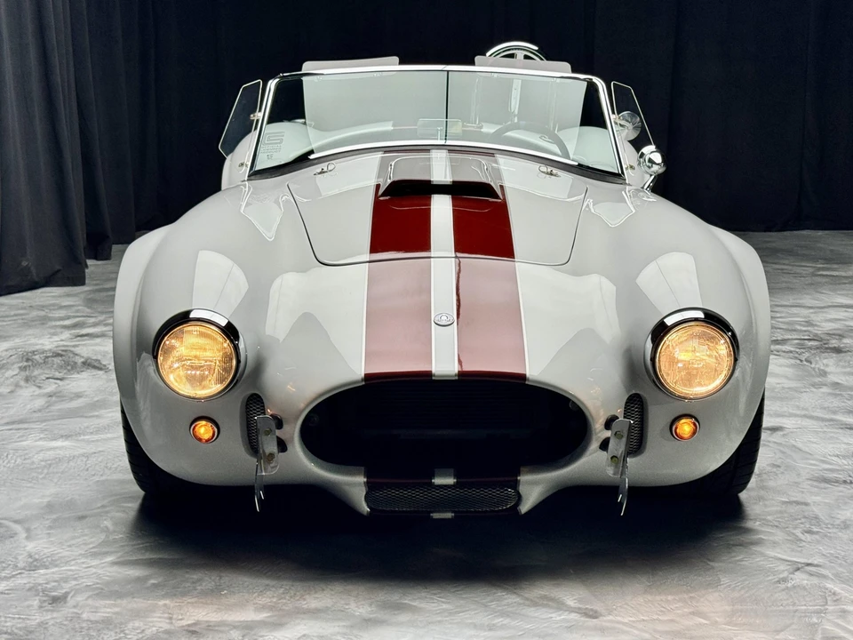 Shelby Cobra Replica - Image 29 of 31