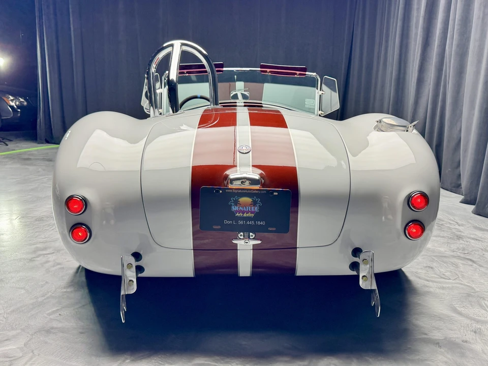 Shelby Cobra Replica - Image 15 of 31
