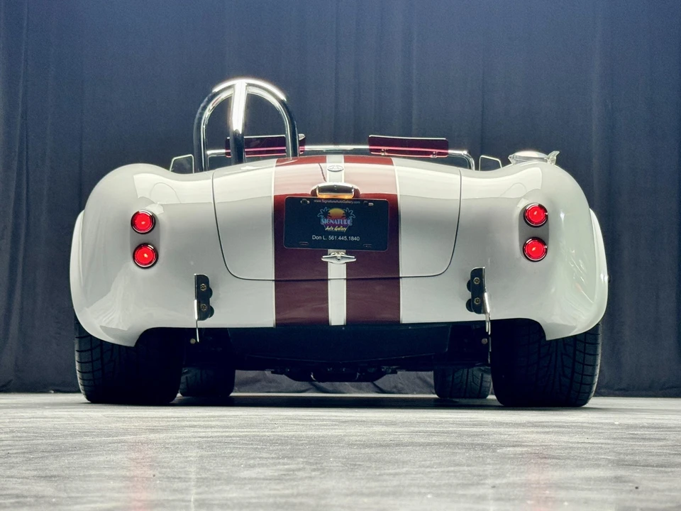 Shelby Cobra Replica - Image 17 of 31