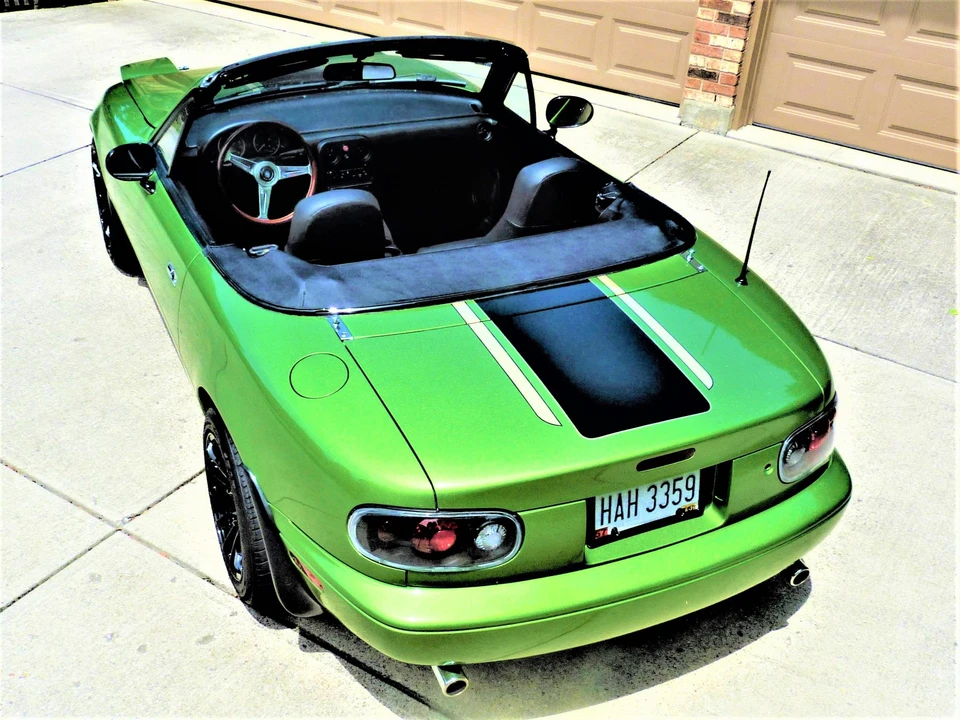 1990 Mazda NA MX-5 Miata - Image 25 of 31