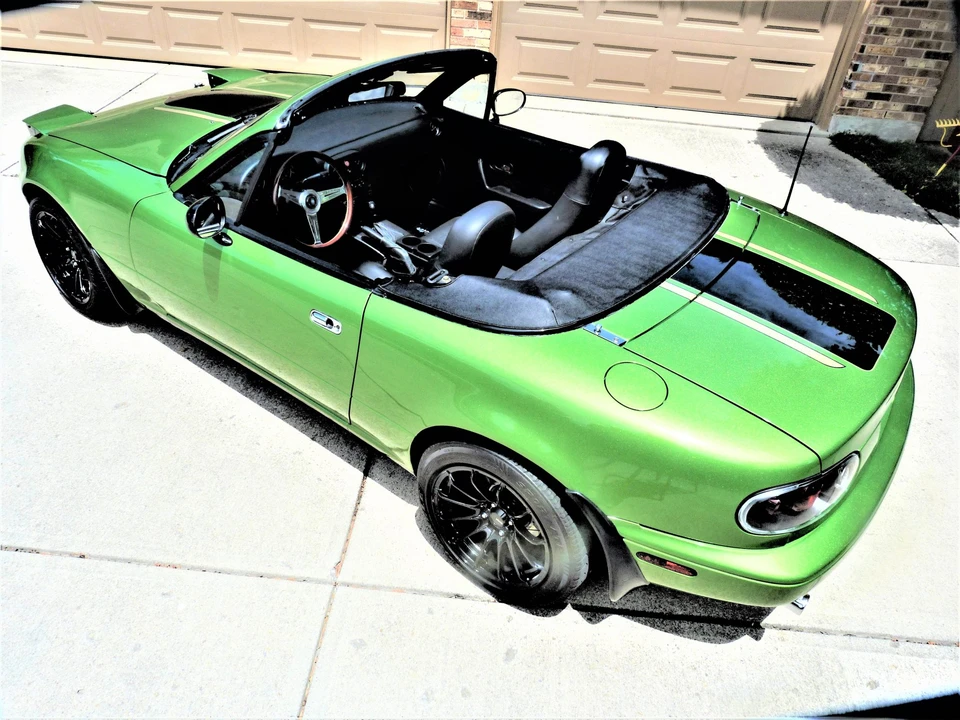 1990 Mazda NA MX-5 Miata - Image 23 of 31