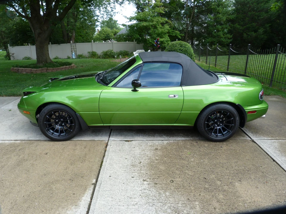 1990 Mazda NA MX-5 Miata - Image 5 of 31