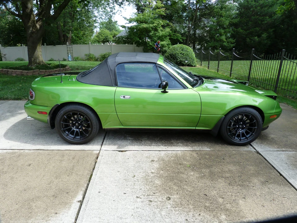 1990 Mazda NA MX-5 Miata - Image 8 of 31