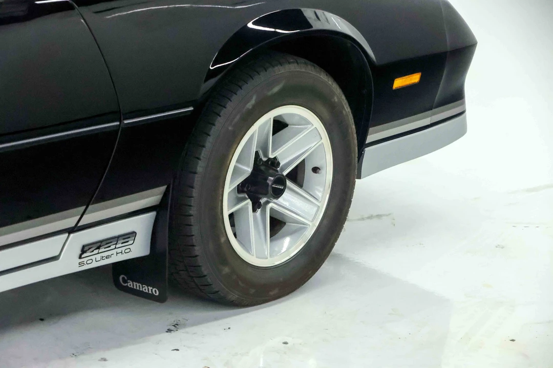 1984 Chevrolet Camaro 3rd Gen - Image 21 of 31