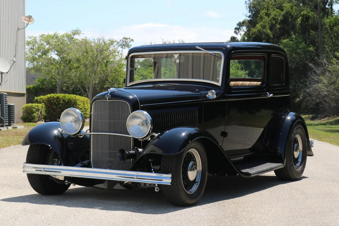 1932 Ford Model 18 & 40 - Image 1 of 31