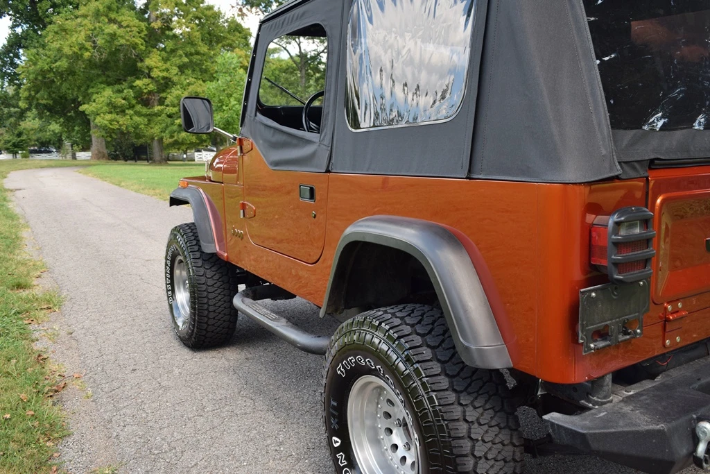 1976 Jeep CJ7 - Image 17 of 31