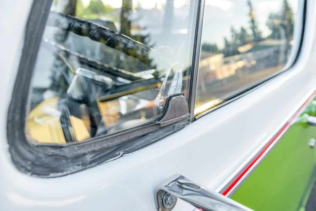 1967 Chevrolet G-Series Van - Image 28 of 31