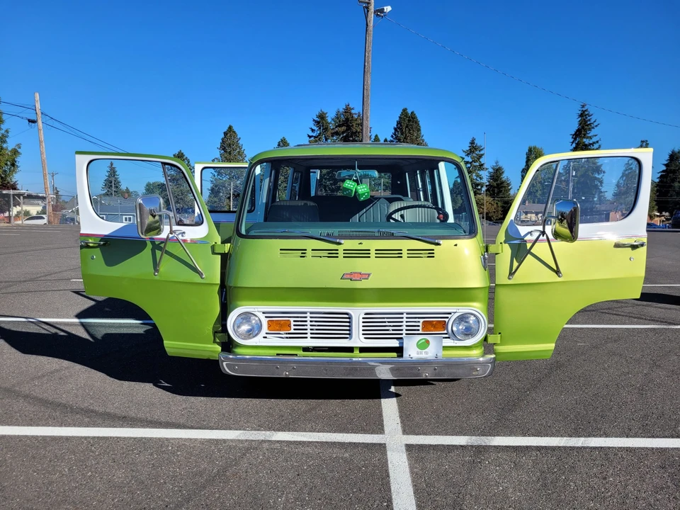 1967 Chevrolet G-Series Van - Image 13 of 31