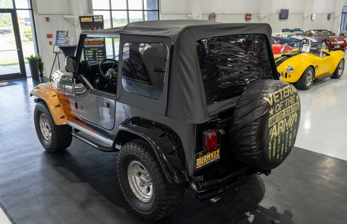 1982 Jeep CJ7 - Image 9 of 31