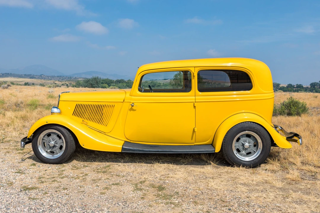 Ford Hot Rod - Image 10 of 31