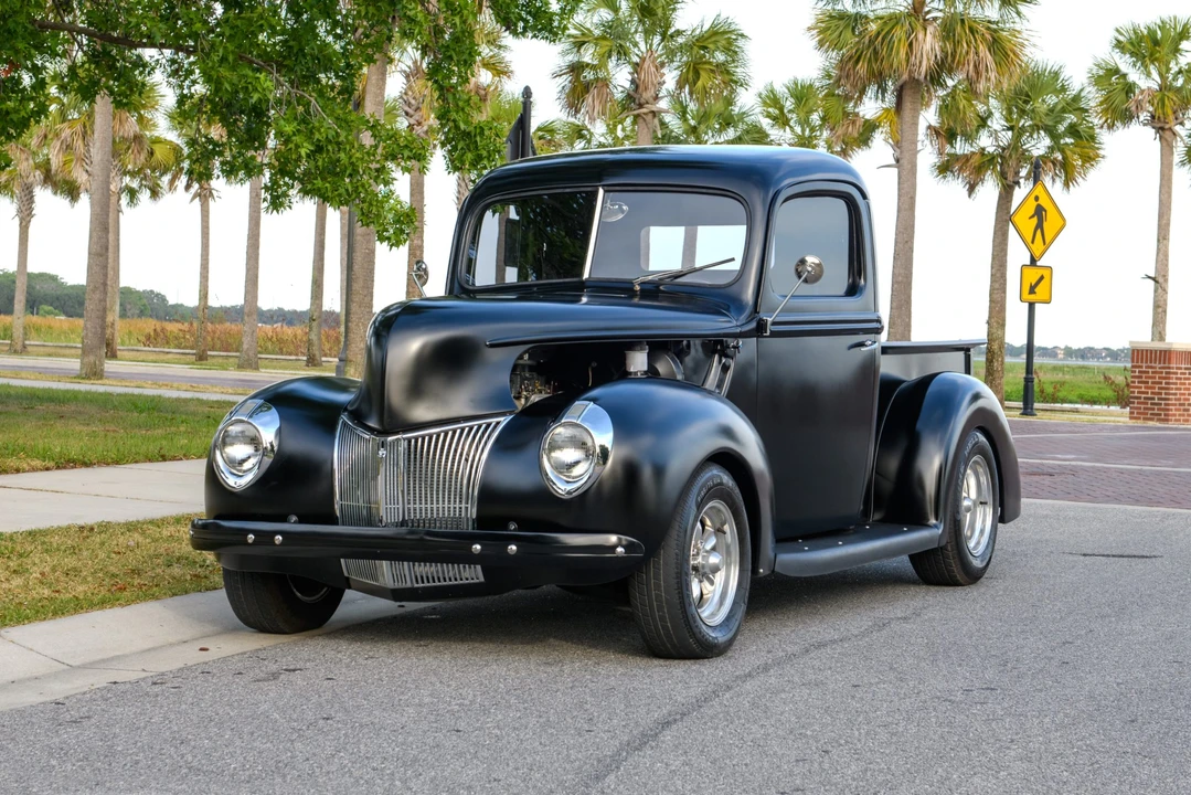 Ford Pickup (1940-1947) - Image 2 of 31