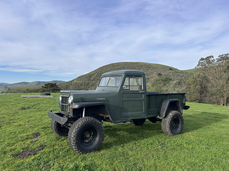 Willys Pickup - Image 2 of 31