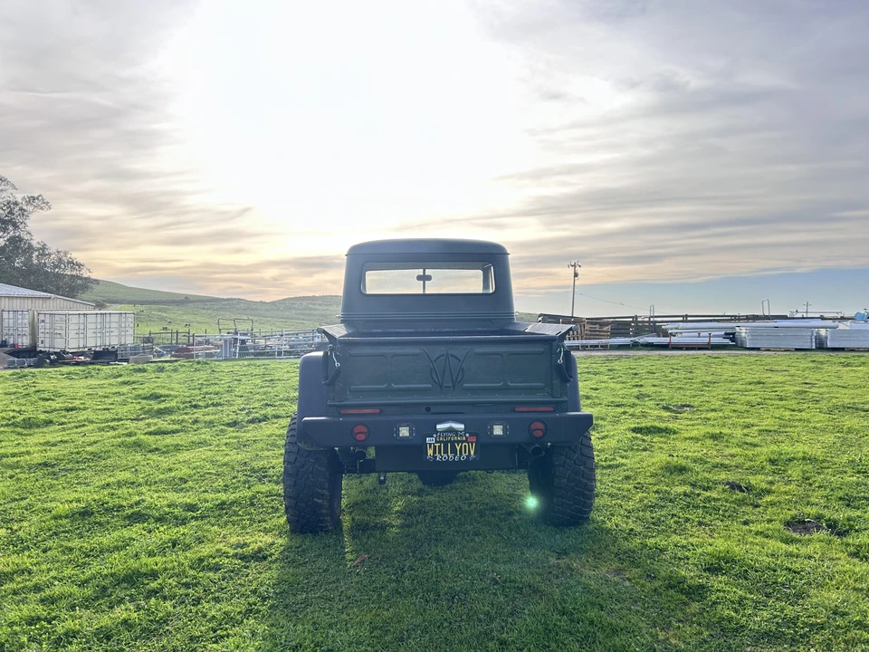 Willys Pickup - Image 11 of 31