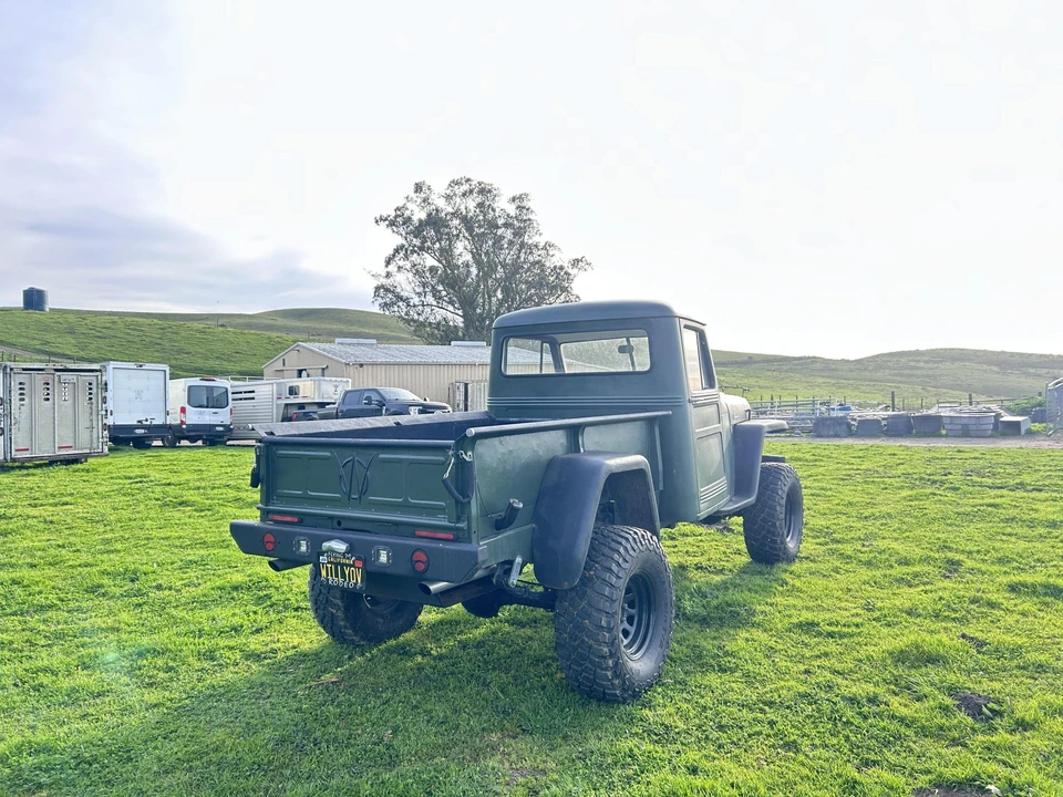 Willys Pickup - Image 10 of 31