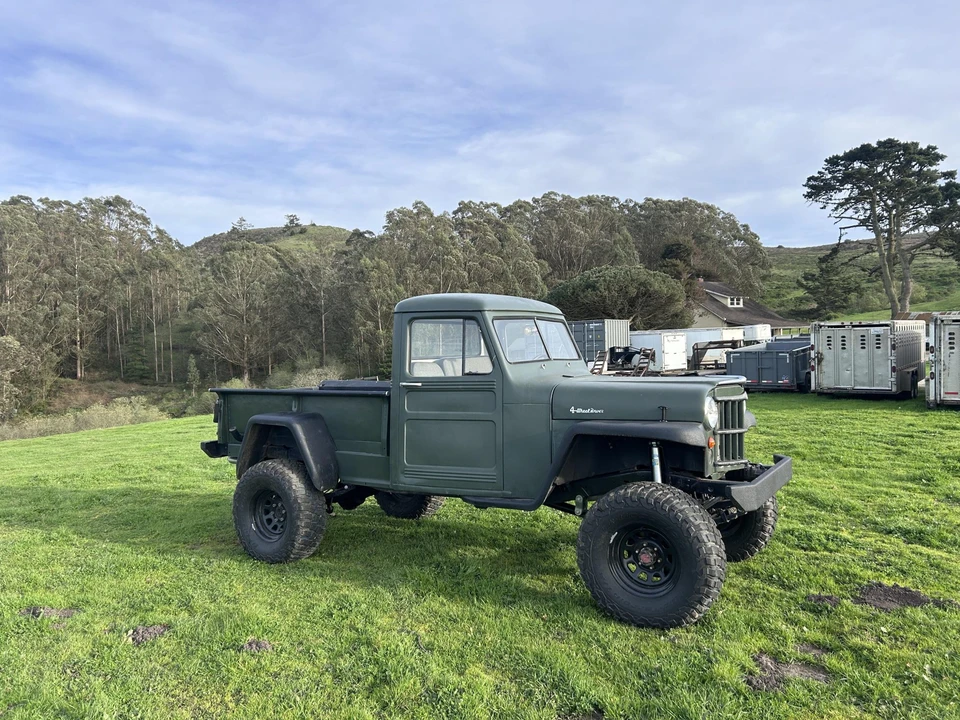 Willys Pickup - Image 7 of 31