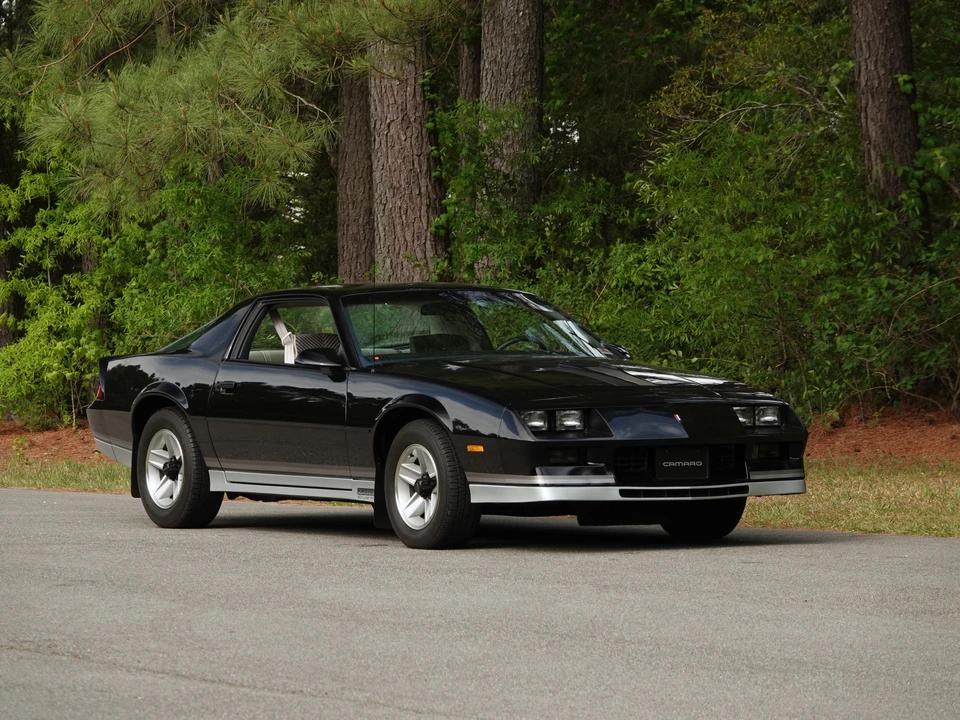 1984 Chevrolet Camaro - Image 7 of 31