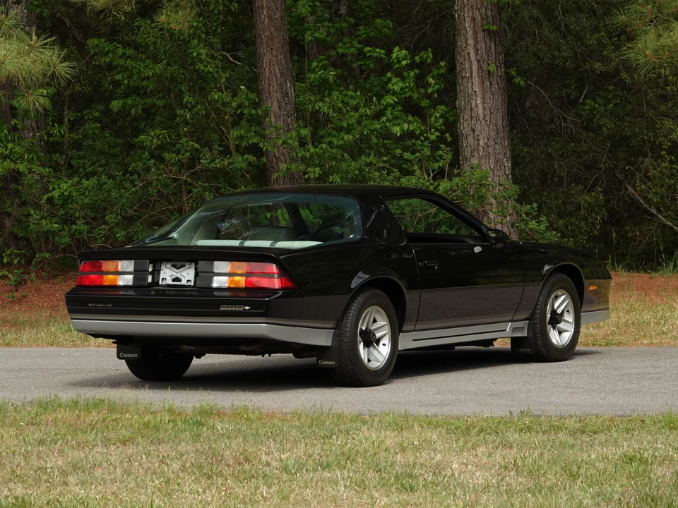 1984 Chevrolet Camaro - Image 5 of 31