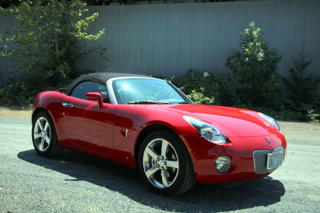 2006 Pontiac Solstice - Image 10 of 31
