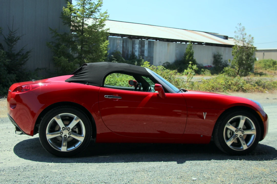 2006 Pontiac Solstice - Image 12 of 31