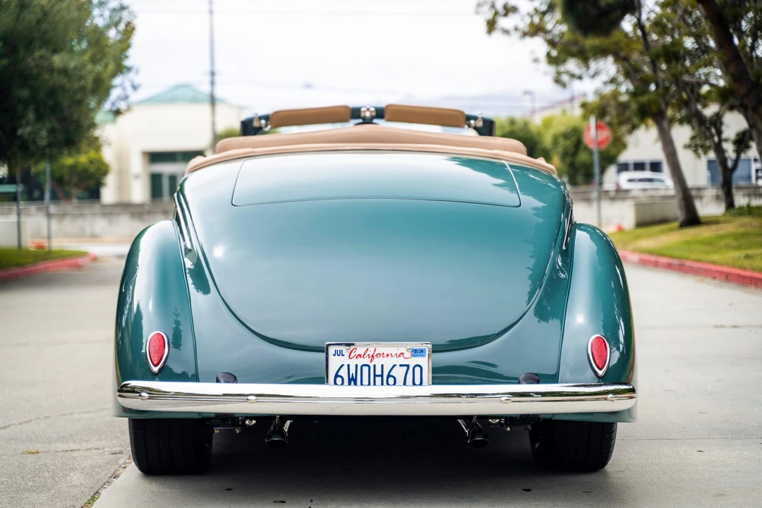 1939 Ford Standard & Deluxe & Super Deluxe - Image 7 of 31