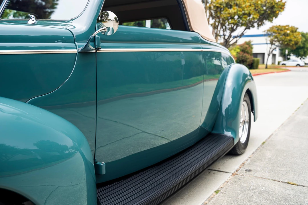 1939 Ford Standard & Deluxe & Super Deluxe - Image 21 of 31