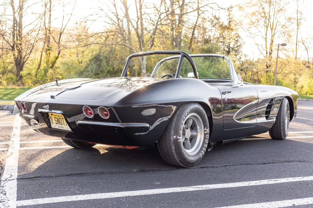 1961 Chevrolet Corvette C1 - Image 24 of 31