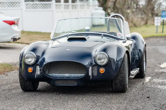 Shelby Cobra Replica - Image 2 of 31