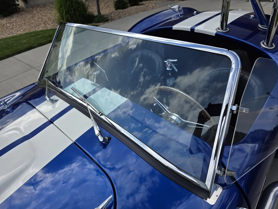 Shelby Cobra Replica - Image 17 of 31