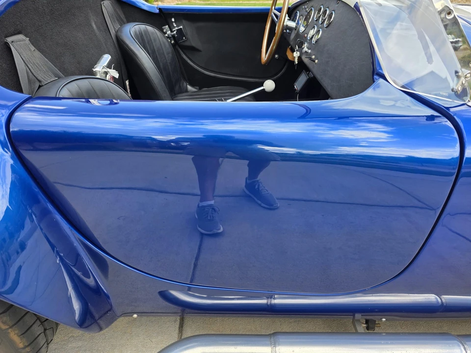 Shelby Cobra Replica - Image 25 of 31