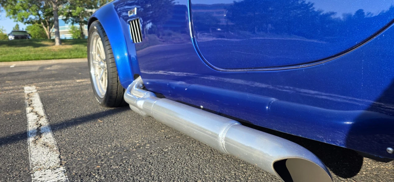 Shelby Cobra Replica - Image 14 of 31