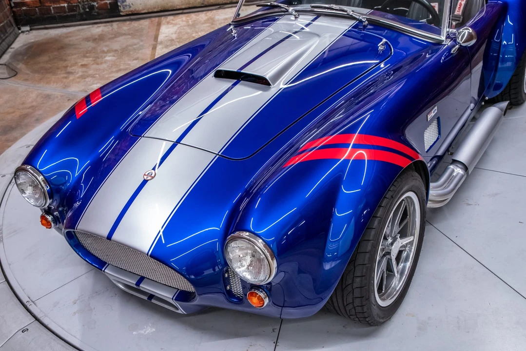 Factory Five Roadster - Image 10 of 31