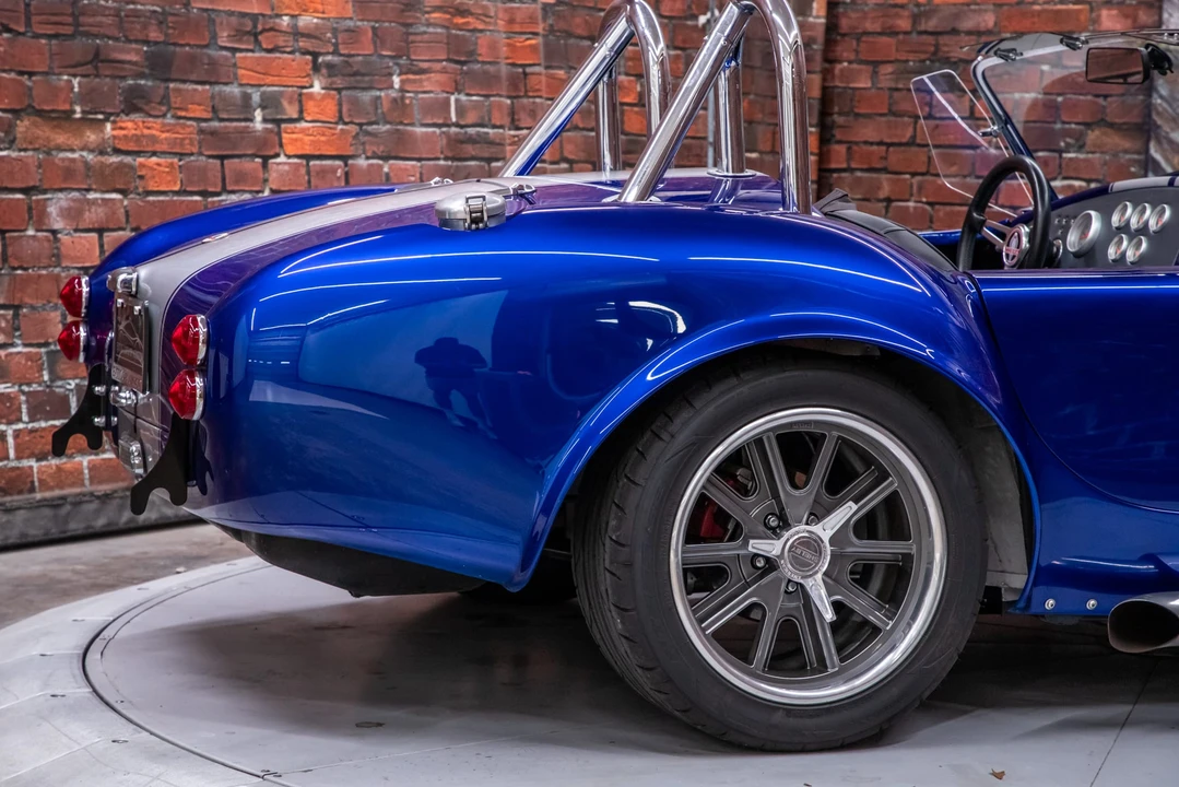 Factory Five Roadster - Image 15 of 31