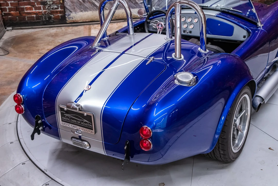 Factory Five Roadster - Image 16 of 31