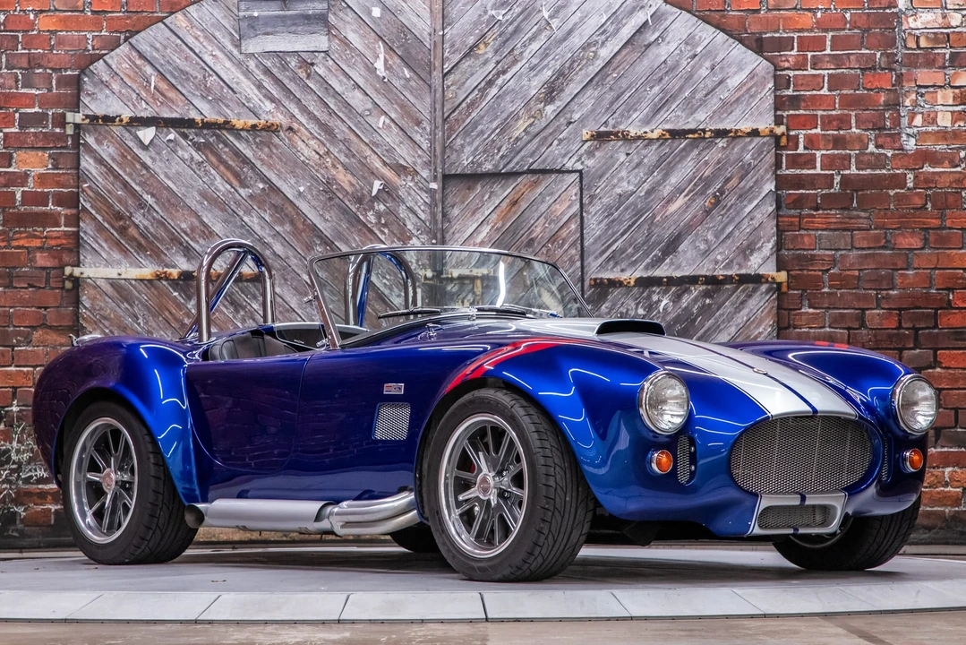 Factory Five Roadster - Image 8 of 31