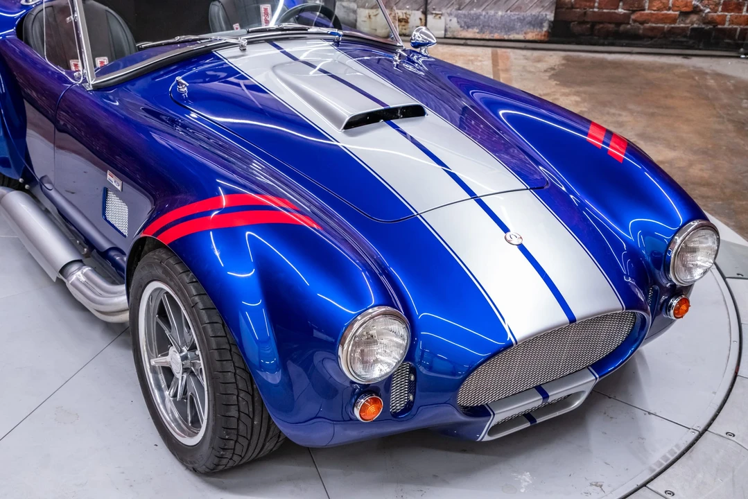 Factory Five Roadster - Image 12 of 31