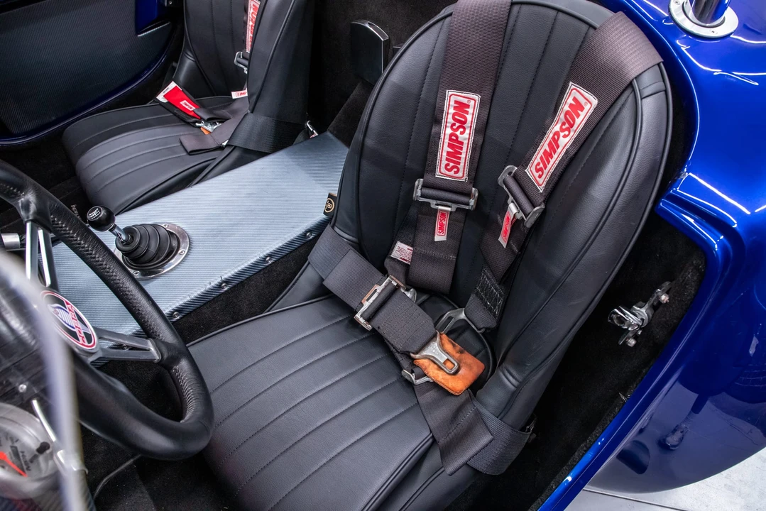 Factory Five Roadster - Image 29 of 31