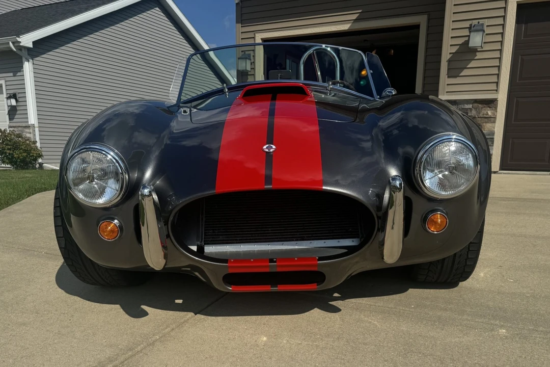 Shelby Cobra Replica - Image 5 of 31