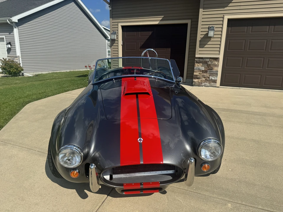 Shelby Cobra Replica - Image 7 of 31