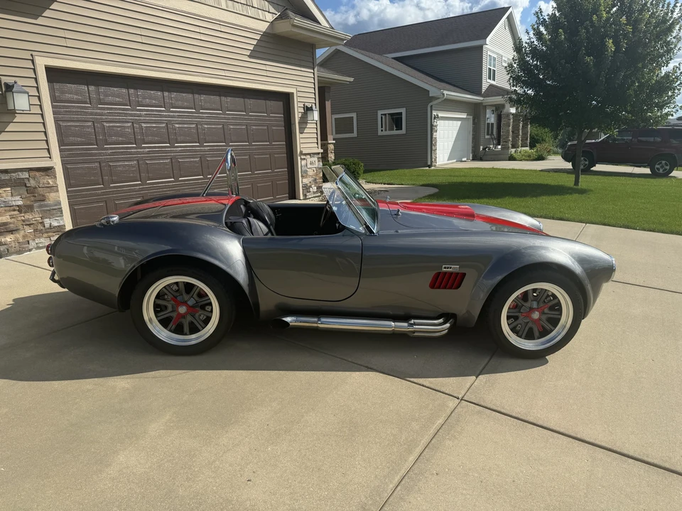 Shelby Cobra Replica - Image 15 of 31