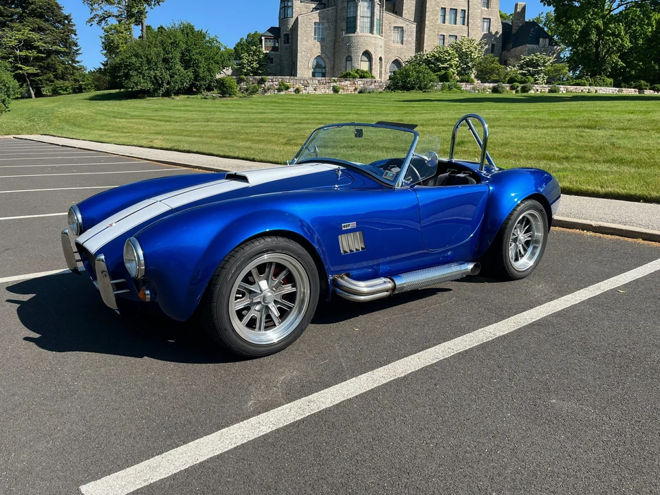 Shelby Cobra Replica - Image 2 of 31