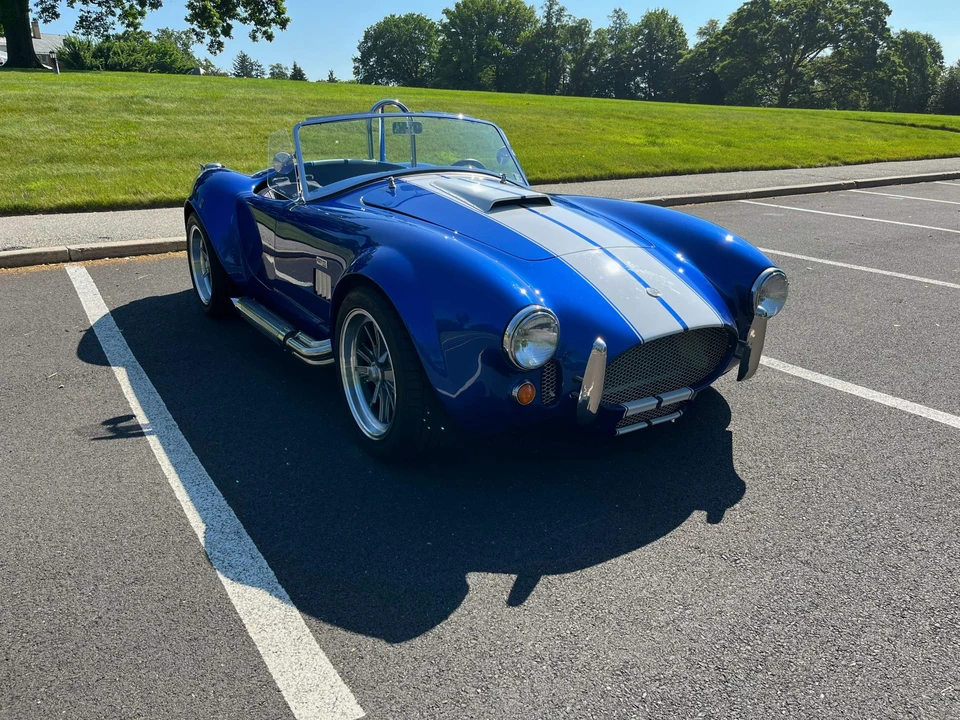 Shelby Cobra Replica - Image 6 of 31