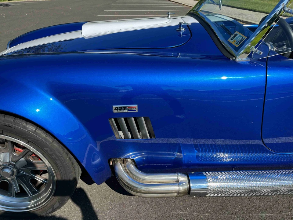 Shelby Cobra Replica - Image 15 of 31