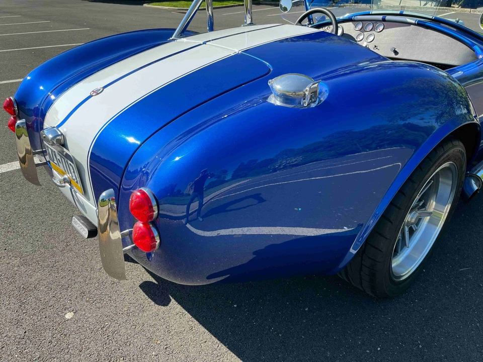 Shelby Cobra Replica - Image 22 of 31