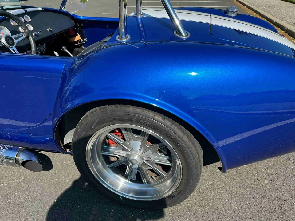 Shelby Cobra Replica - Image 17 of 31