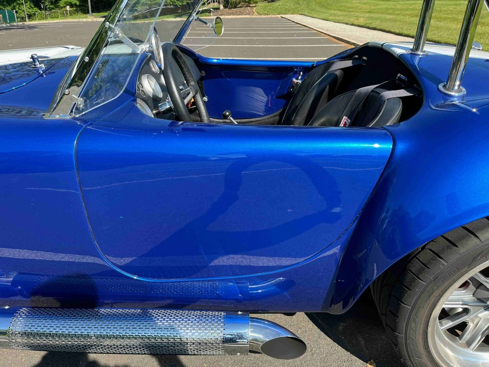 Shelby Cobra Replica - Image 16 of 31